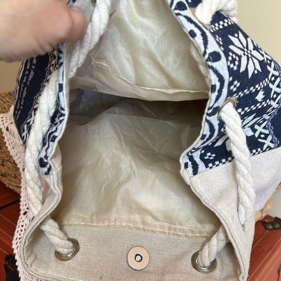 Canvas snowflake print drawstring knapsack - Picture 9 of 9